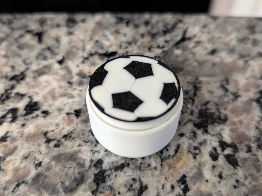 Fidget - Soccer Ball Clicker