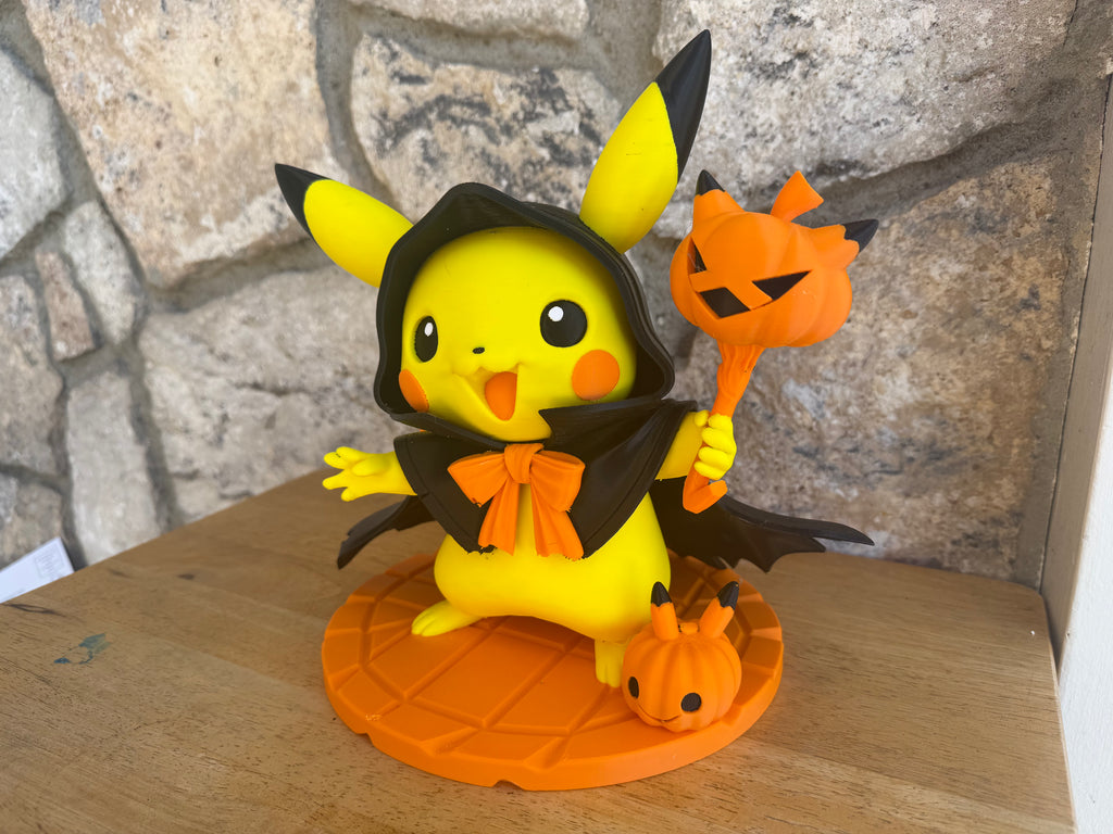 Electric Rat w/ Pumkins 10 inches wide x 10 inches long x 10 inches tall