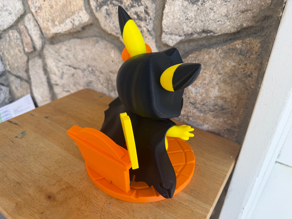 Electric Rat w/ Pumkins 10 inches wide x 10 inches long x 10 inches tall
